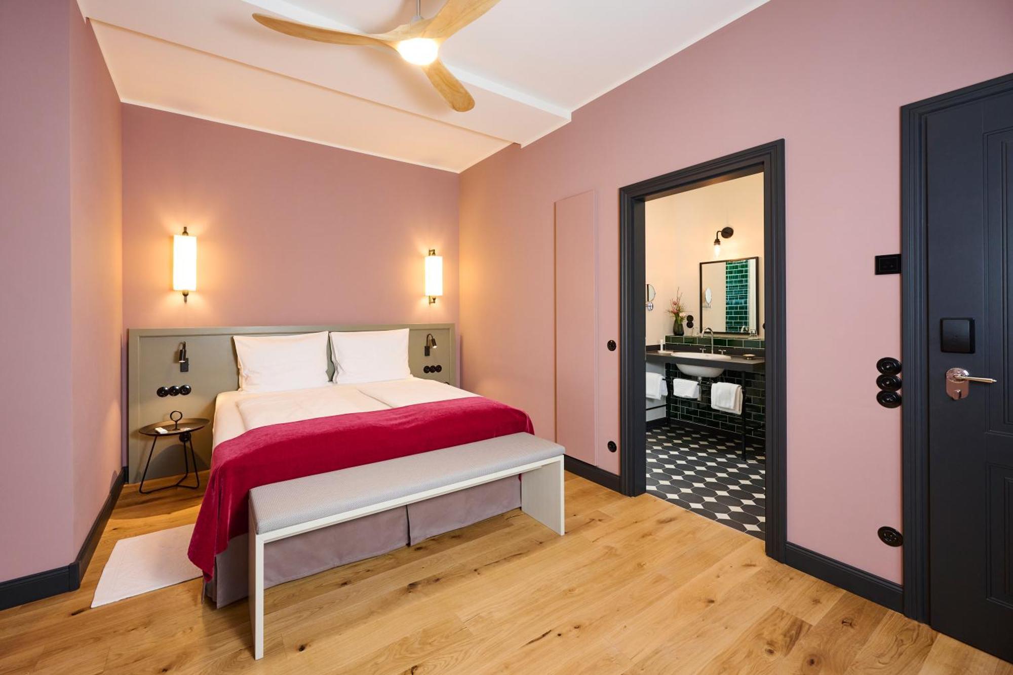 Отель Winzerhof Ross & Rose Trechtingshausen Экстерьер фото
