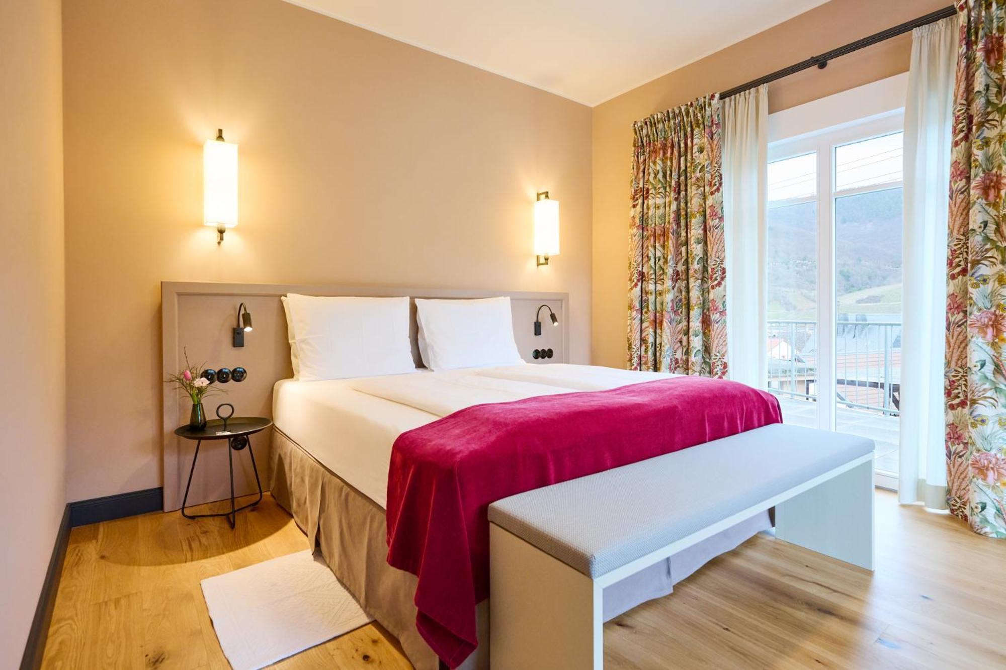 Отель Winzerhof Ross & Rose Trechtingshausen Экстерьер фото